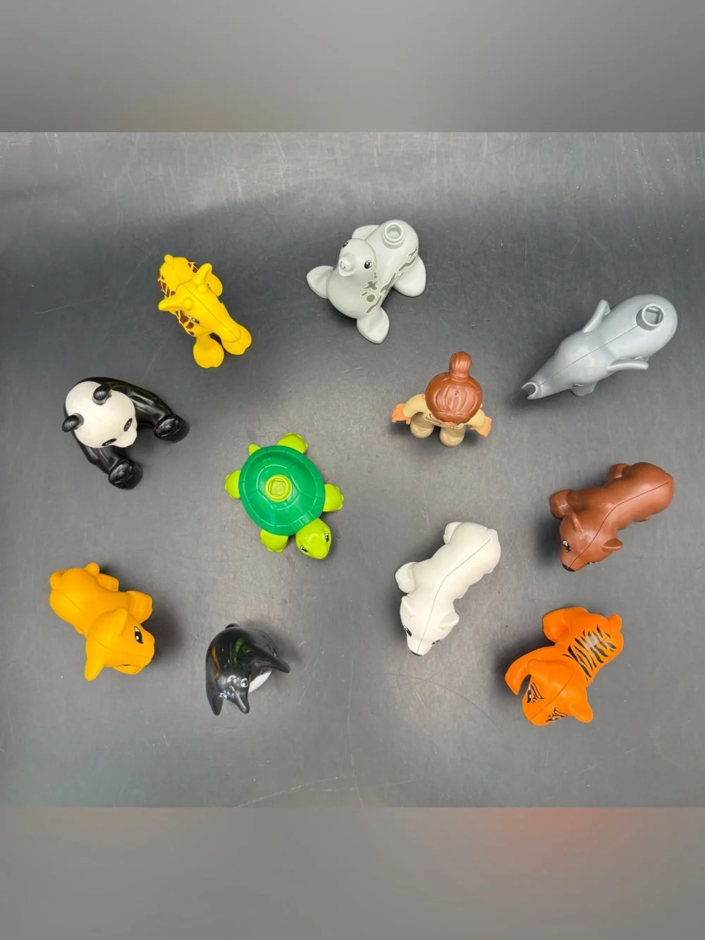Lego Duplo Lot of 11 Replacement Zoo and Wild Animals, Baby Animals, Zookeeper